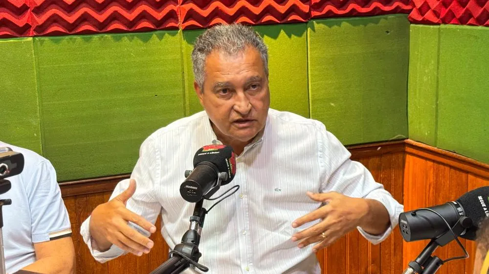 Rui desafia vice de ACM Neto a contestar dados ao vivo e classifica gestão de Salvador como “medíocre”