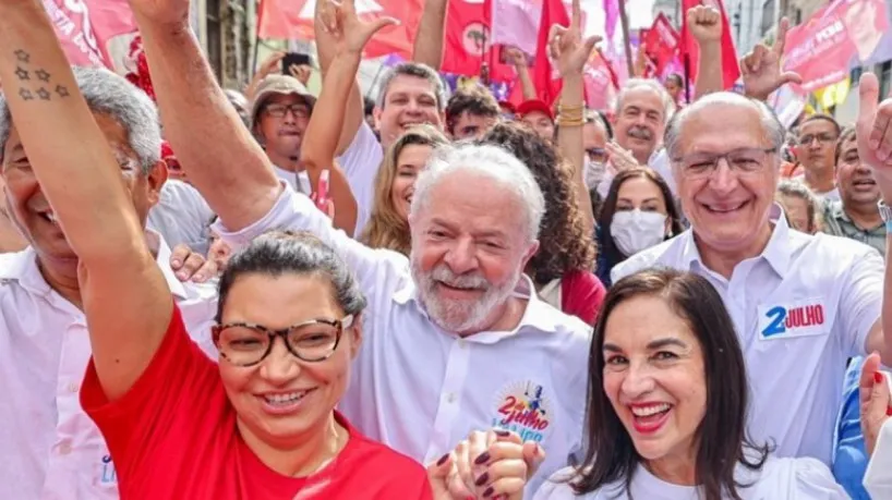 Quaest: Lula amplia vantagem, lidera no 1º turno e vence todos os cenários de 2º turno