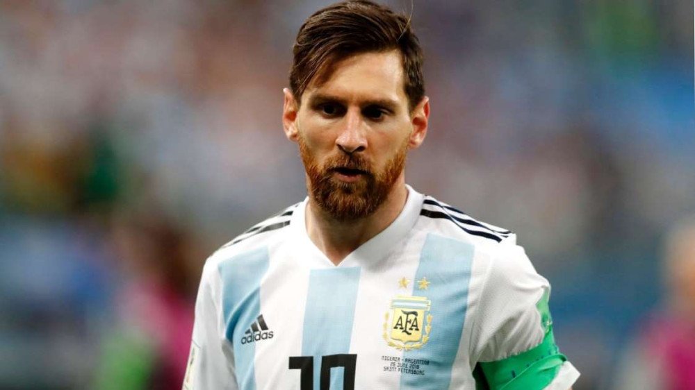 Cinco horas antes de ser herói argentino, Messi foi denunciado por lavagem de dinheiro em Buenos Aires
