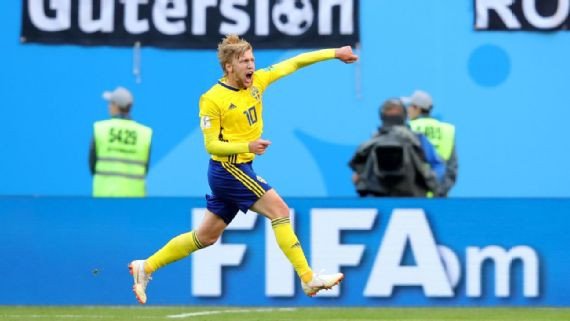 Melhor sem o Ibra! Suécia bate a Suíça e volta às quartas da Copa após 24 anos