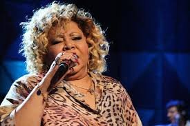 Cantora Alcione é internada em hospital de SP e passa por angioplastia