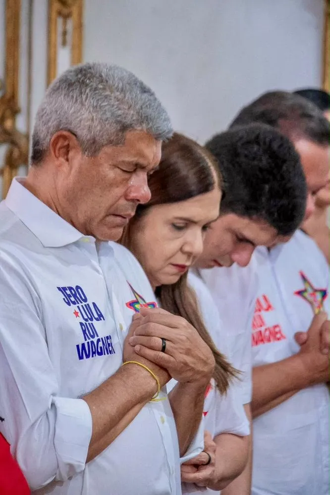 Jerônimo inicia campanha sob as bênçãos do Senhor do Bonfim