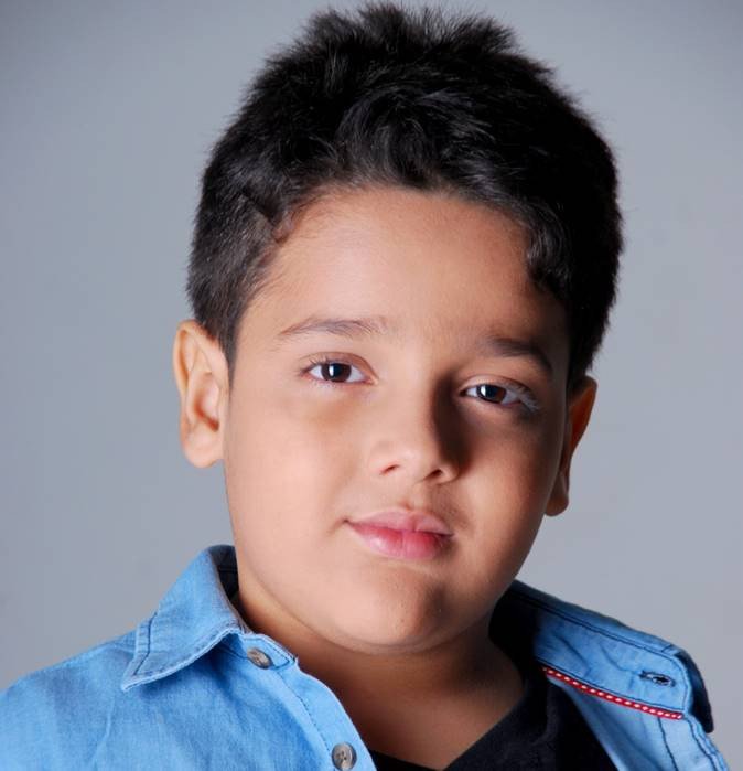 Simões Filho: Modelo Mirim representa Simões Filho em finalista de Concurso Mister Bahia