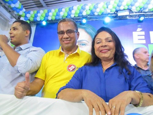 Ex-prefeita de Candeias Tonha Magalhães é cotada para ser vice de Zé Ronaldo