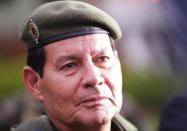 Vice de Bolsonaro fala em ‘indolência’ dos índios e ‘malandragem’ de africanos