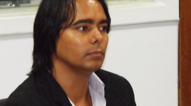 Prefeito de Candeias revela ter encontrado cidade com débito de R$ 22 milhões