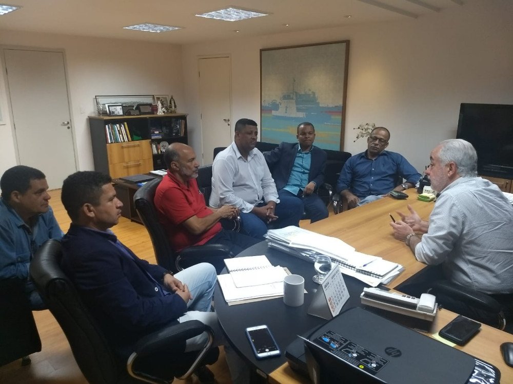 Vereadores de Candeias e deputado Bira Coroa cobram do secretário de Infraestrutura do Estado a recuperação das BA's 522, 523 e 524 e outras ações no município