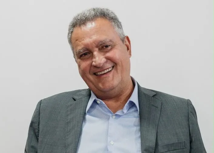 ”Os jovens estão se espalhando no Brasil inteiro dizendo esse país é meu”, destaca Rui Costa