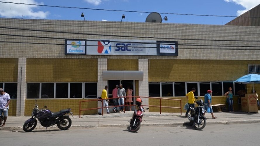 Candeias disponibiliza serviços do INSS no SAC