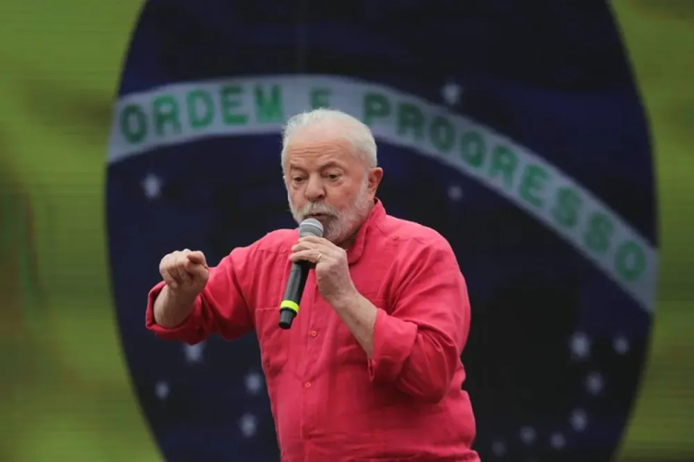 Lula aceita condições de Flávio para ampliar quebra de sigilos