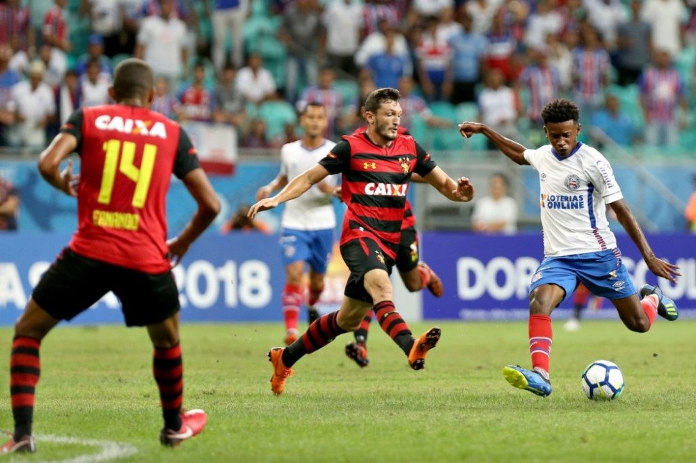 Bahia vence o Sport e se afasta da zona de rebaixamento