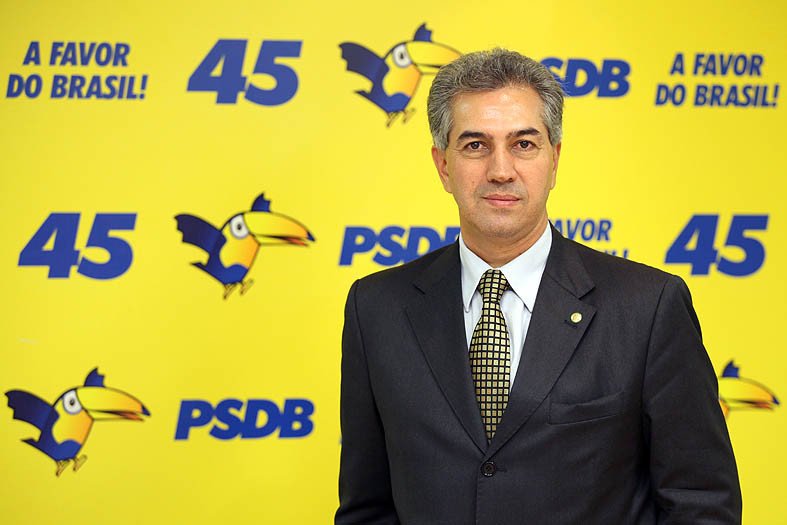 Governador do PSDB foi alvo de nova operação da PF nesta quarta-feira, filho dele e deputado do DEM foram presos