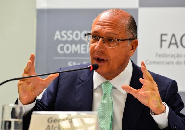 “O PT já está no segundo turno”, diz Alckmin