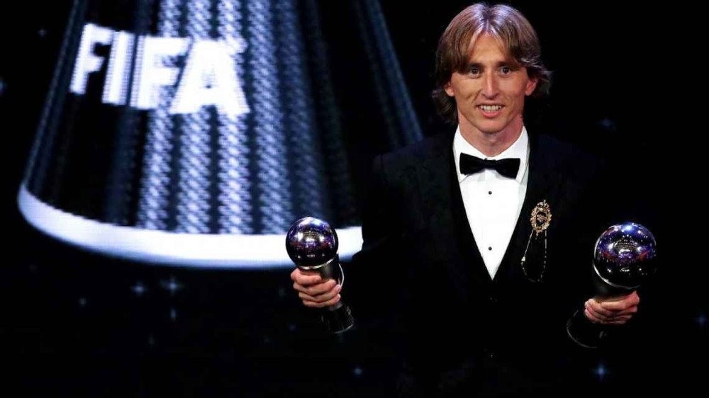 Luka Modric quebra hegemonia de Ronaldo e Messi e é eleito melhor jogador do mundo