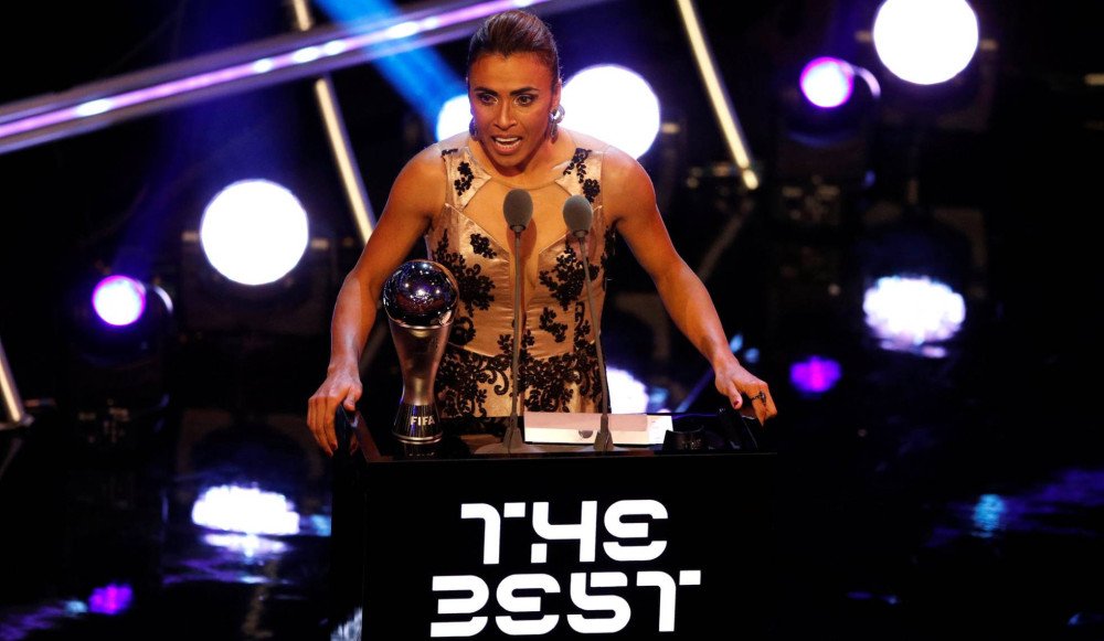 Maior da Hitória: Marta é eleita a melhor jogadora do mundo da FIFA pela sexta vez