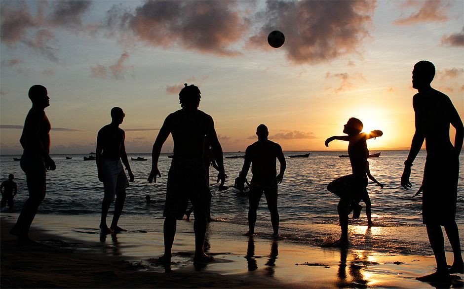 Governo adia início do horário de verão para 18 de novembro