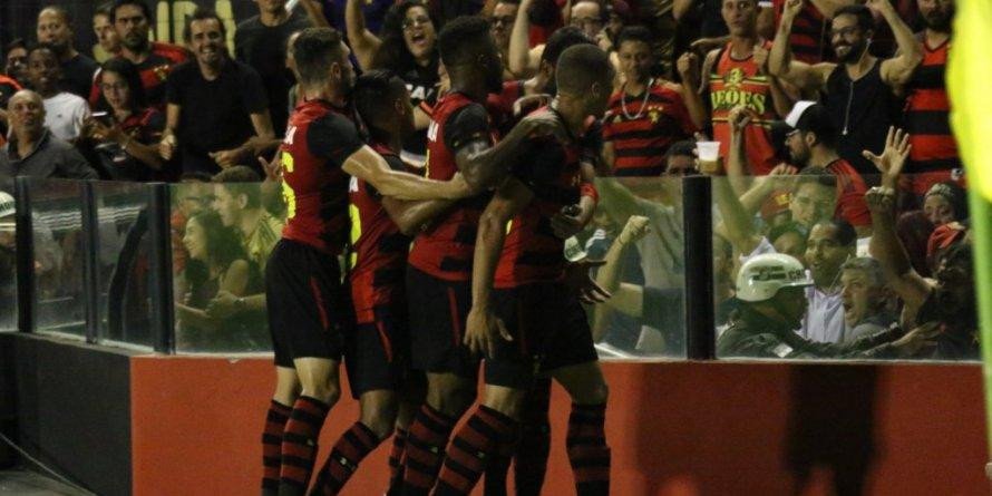 Sport vence o Ceará, manda o Vitória novamente para o Z-4 e rebaixa o Paraná