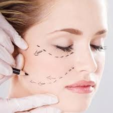 Cirurgiões plásticos fazem mutirão de reconstrução mamária em Salvador