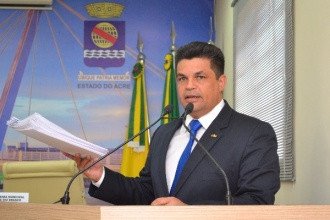 Apontado como operador do PRB, Deputado federal eleito Pastor Manuel Marcos é preso sacando R$ 500 mil.