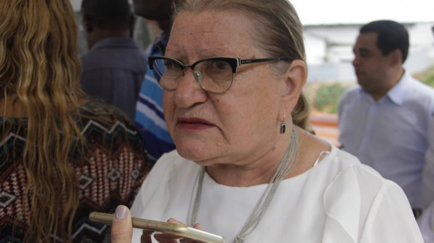 Maria del Carmen admite pleito do PT por Secretaria de Educação