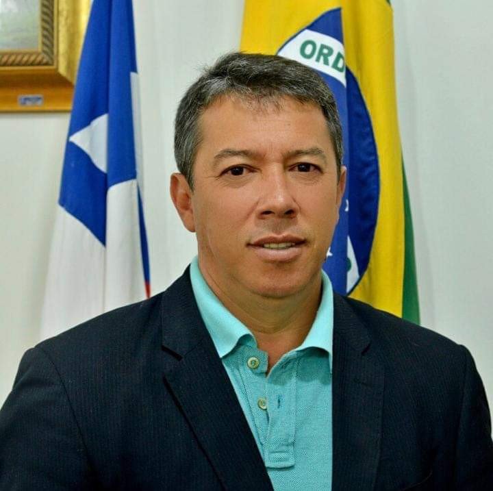 Secretário de Administração de Candeias deixa a pasta