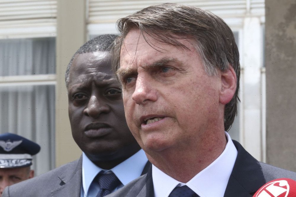 Bolsonaro diz que caixa-preta de órgãos federais começou a ser aberta