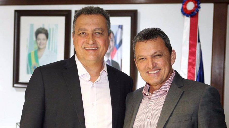 Indecisão de Charles Fernandes emperra anúncio completo de time de Rui