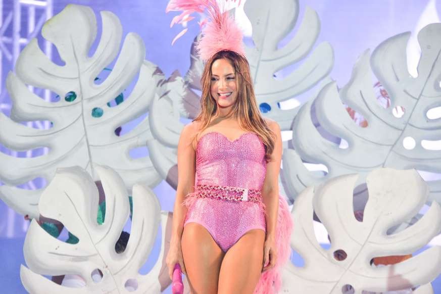 Claudia Leitte anuncia que está grávida pela terceira vez