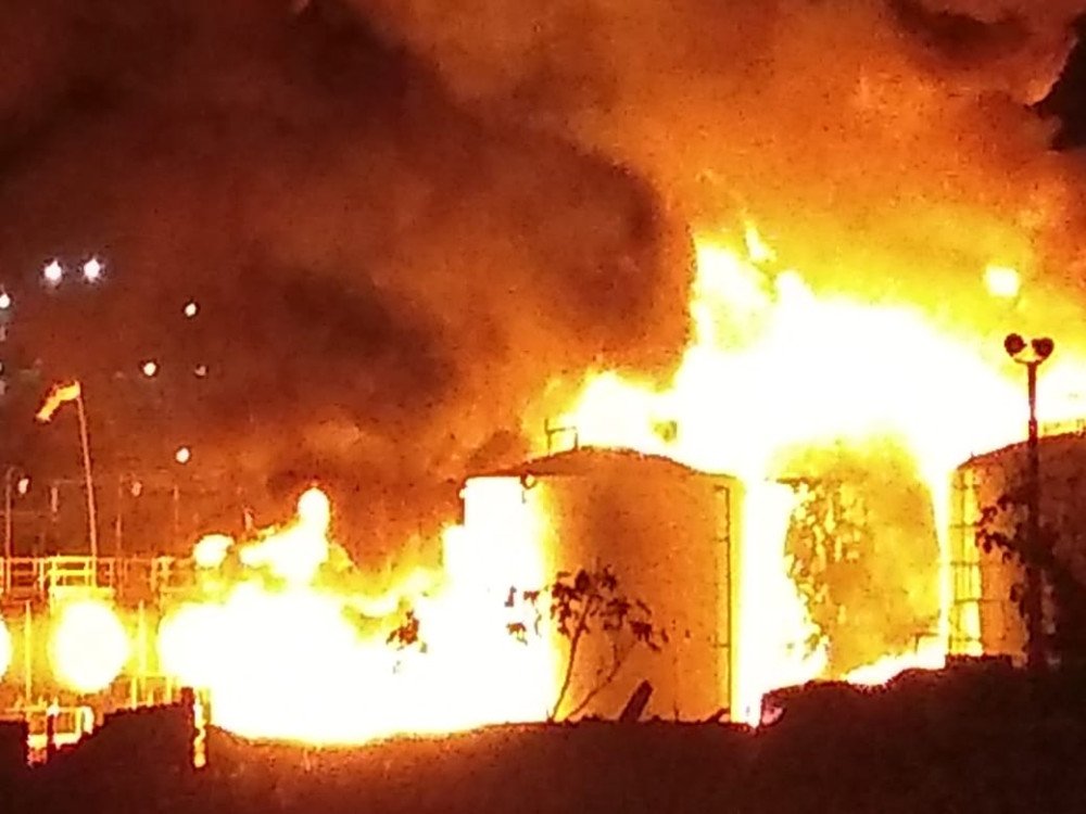Explosão e incêndio atingem fábrica em Candeias