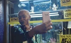 Bolsonaro derruba campanha do BB marcada pela diversidade e diretor é exonerado