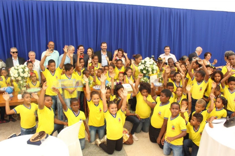 Candeias: Escola Gisella Tygel celebra 15 anos de fundação