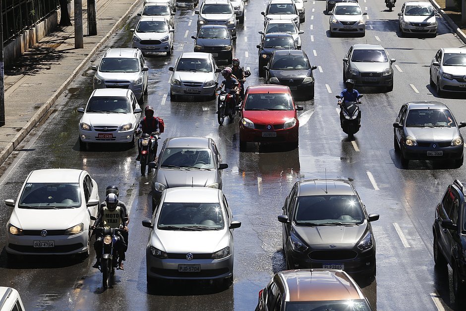 Mortes em acidentes com moto aumentam 35,7% este ano em Salvador