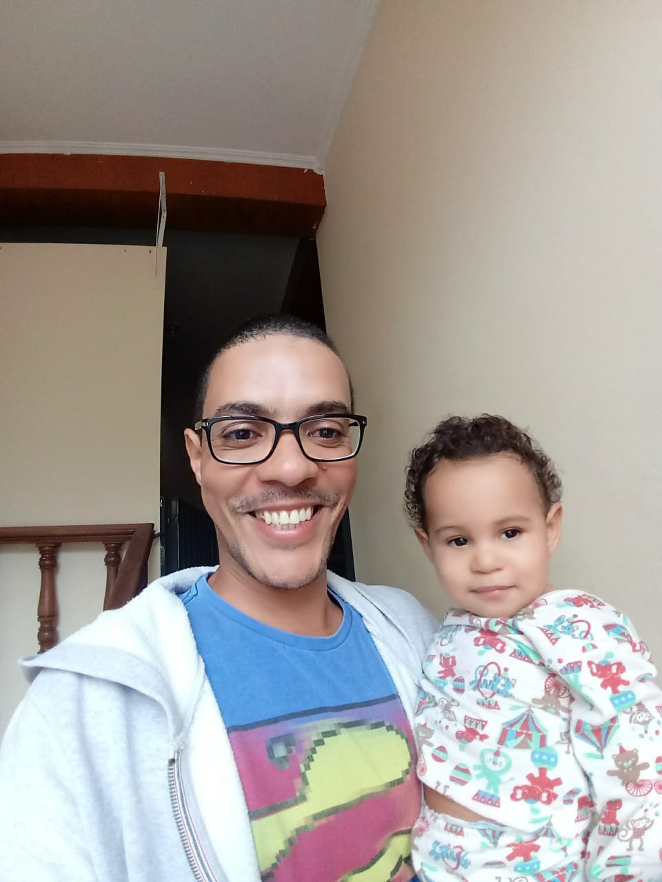 Solidariedade: Pai pede ajuda para tratamento do filho