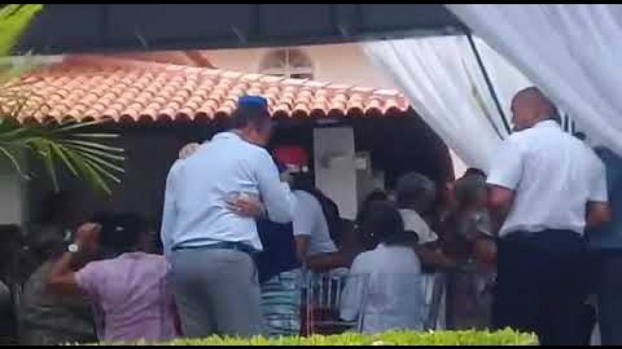 Deputados esperam em Happy hour também definição de cargos regionais e municipais por Rui Costa