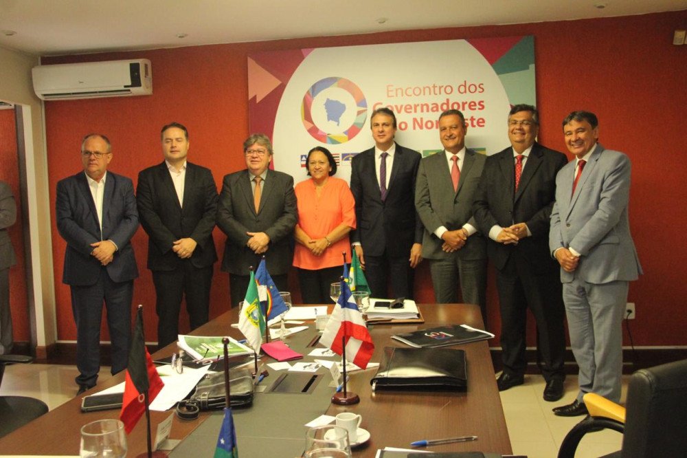 Governadores do Nordeste divulgam carta sobre Reforma da Previdência