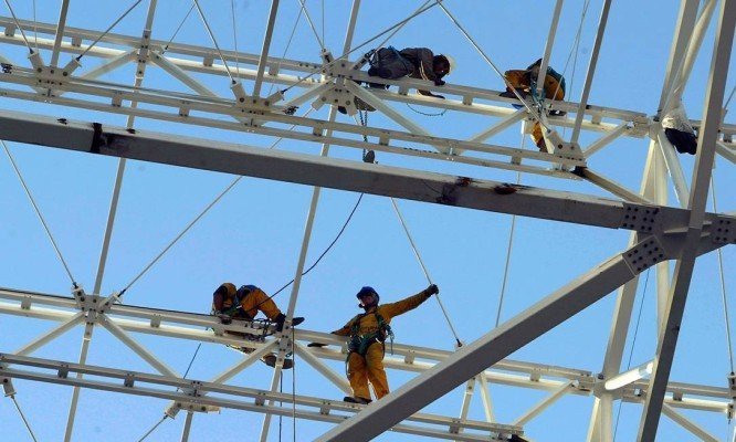 Governo começa a afrouxar normas de segurança e saúde do trabalho