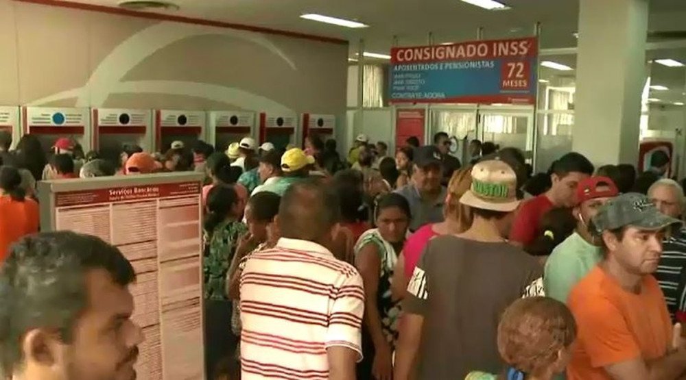 Quem recebe benefícios do INSS pelo banco precisa provar que está vivo para manter pagamento; saiba como Desde 2012, os segurados do INSS devem comprovar que estão vivos para manter o benefício ativo.