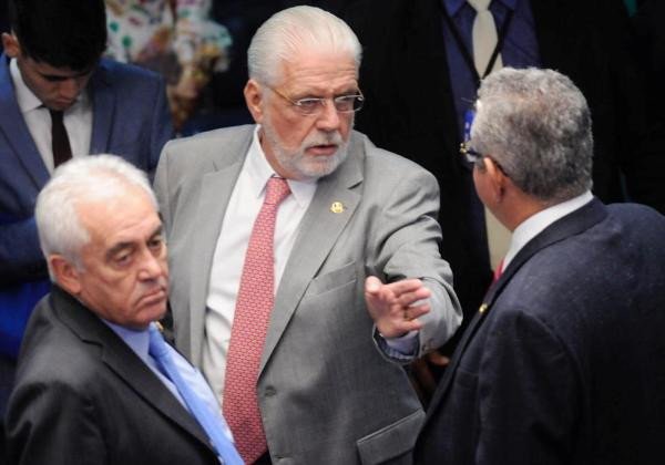 Junto e misturado: Wagner e Otto devem acompanhar Rodrigo Maia em visita à Fundação Doutor Jesus