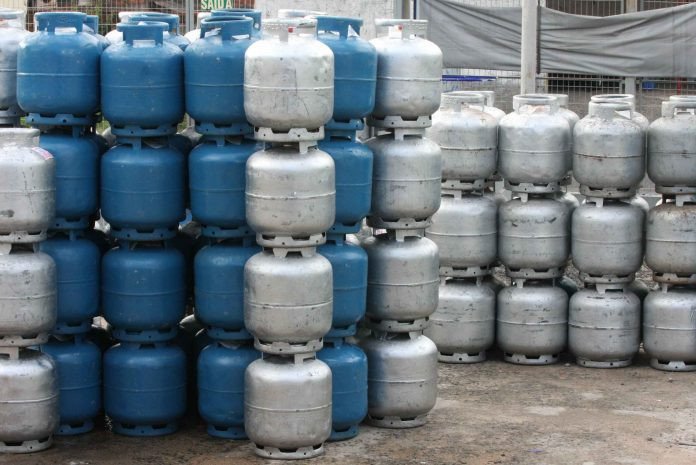 Distribuidoras poderão vender gás de cozinha diretamente ao consumidor