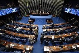 Após votar destaques, Senado aprova texto final da PEC do Teto sem alterações