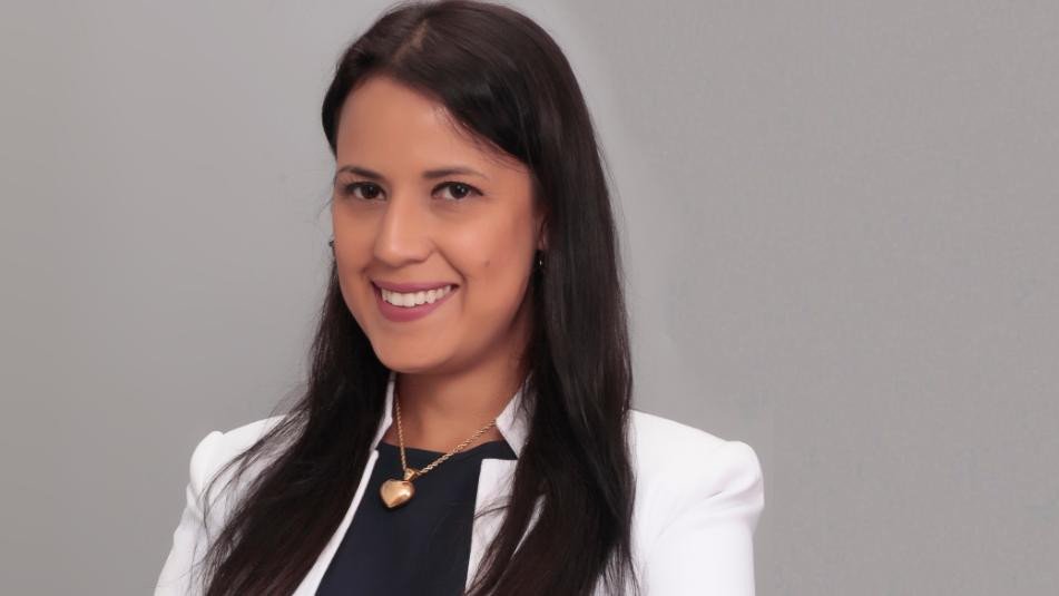 TALITA OLIVEIRA SUGERE AO GOVERNADOR CRIAÇÃO DE NOVAS DELEGACIAS DA MULHER