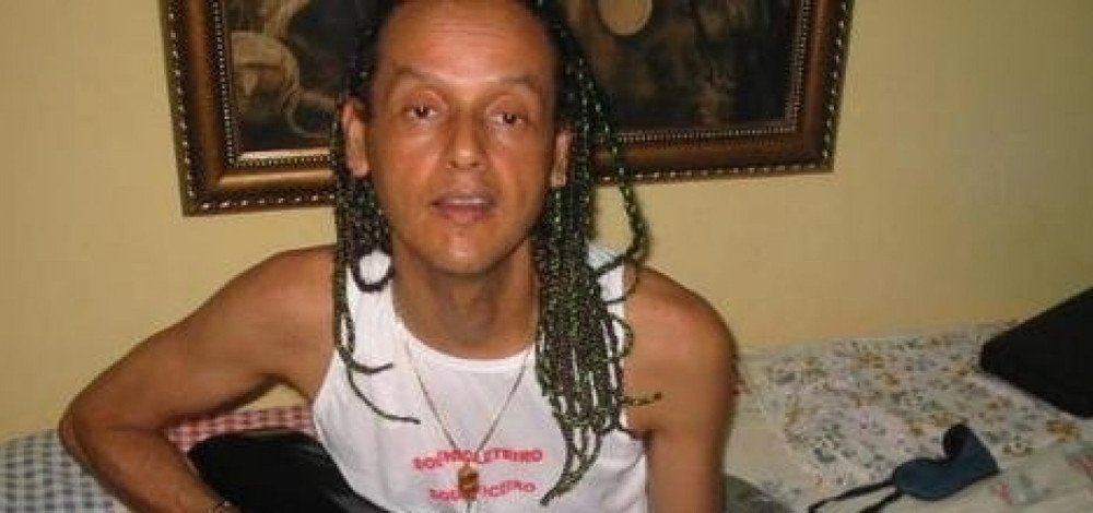 Morre Cacick Jonne, ex-guitarrista do Chiclete com Banana