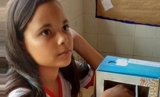 Candeias: Estudante Fabiana aparece com o pai em Feira de Santana