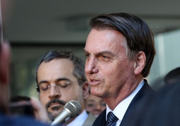 Jair Bolsonaro desembarca na Bahia nesta segunda-feira