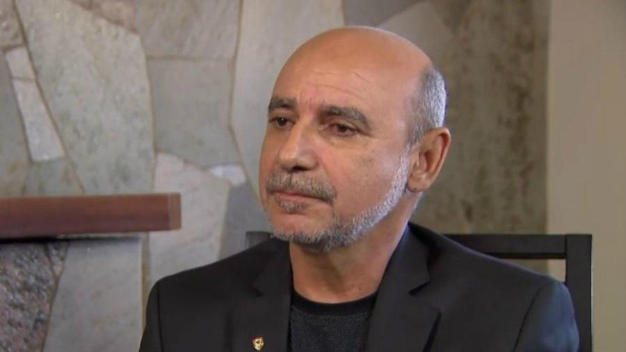 Desempregado, Queiróz mora no Morumbi e se trata no Einstein