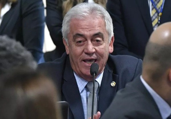 Otto volta a negar possibilidade de disputar Prefeitura de Salvador