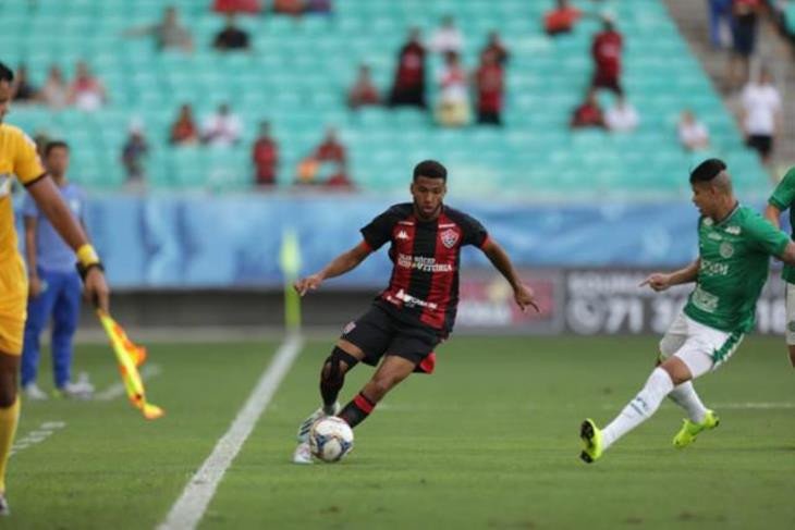 Na sua reestreia na Fonte Nova, Vitória broxante perde para o Guarani