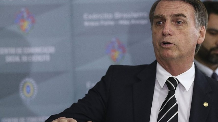 Governo decreta sigilo em valor de carro blindado usado por Bolsonaro em Nova York
