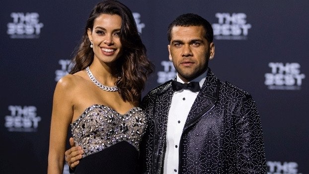 Sem Neymar, seleção da Fifa tem Daniel Alves pela 6ª vez e Marcelo pela 3ª