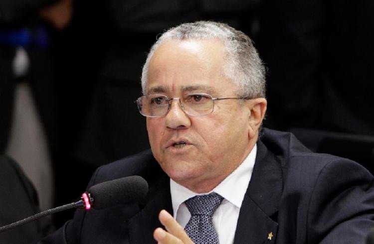 Josias Gomes retoma comando da SDR após semana em Brasília